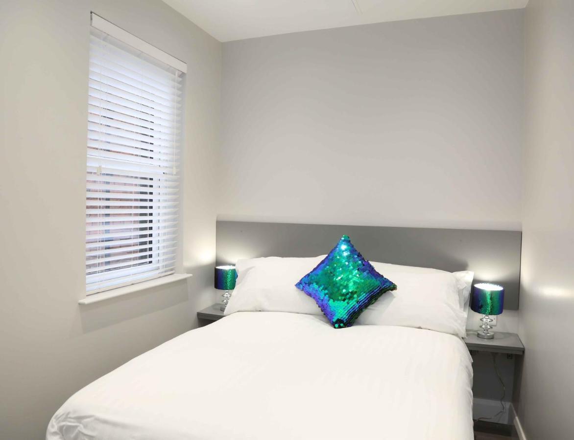 Belfast Serviced Apartments - Eglantine Bilik gambar